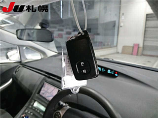 TOYOTA PRIUS 2010