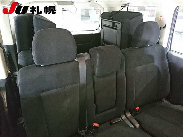 MITSUBISHI DELICA D5 2014