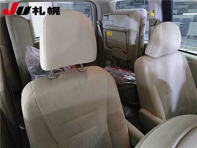 TOYOTA NOAH 2012