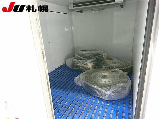 NISSAN CLIPPER TRUCK 2015