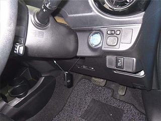 TOYOTA AQUA 2015