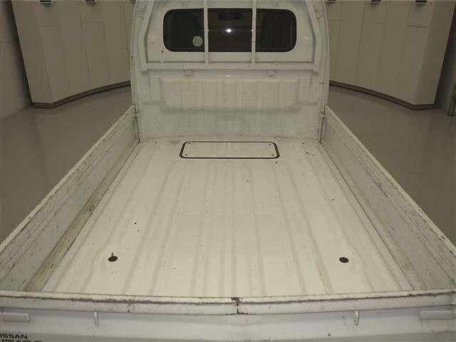 NISSAN CLIPPER TRUCK 2015