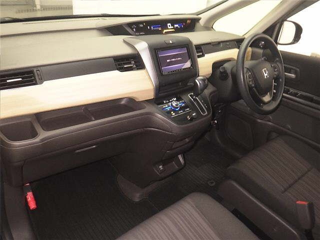 HONDA FREED 2017