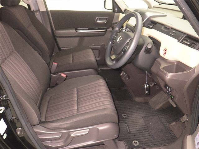 HONDA FREED 2017
