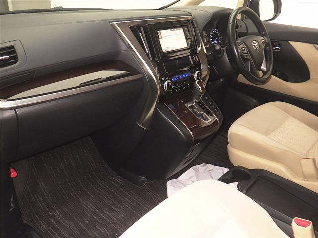 TOYOTA VELLFIRE 2017