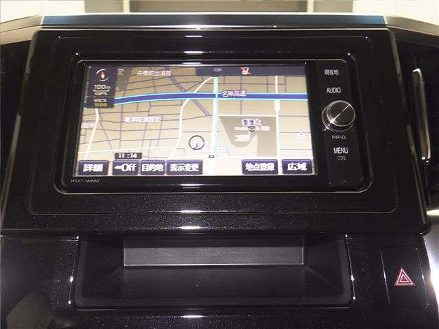 TOYOTA VELLFIRE 2017