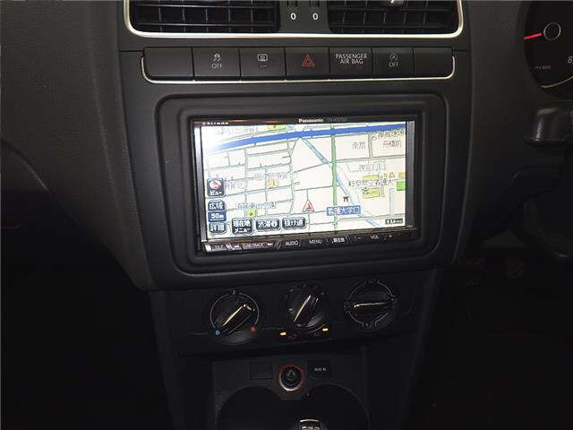 VOLKSWAGEN POLO 2012