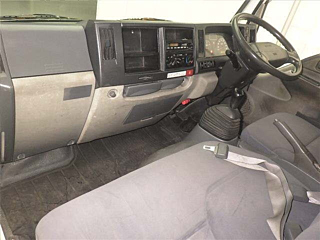 ISUZU ELF 2011