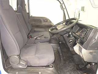 ISUZU ELF 2011