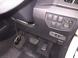 TOYOTA PRIUS 2015