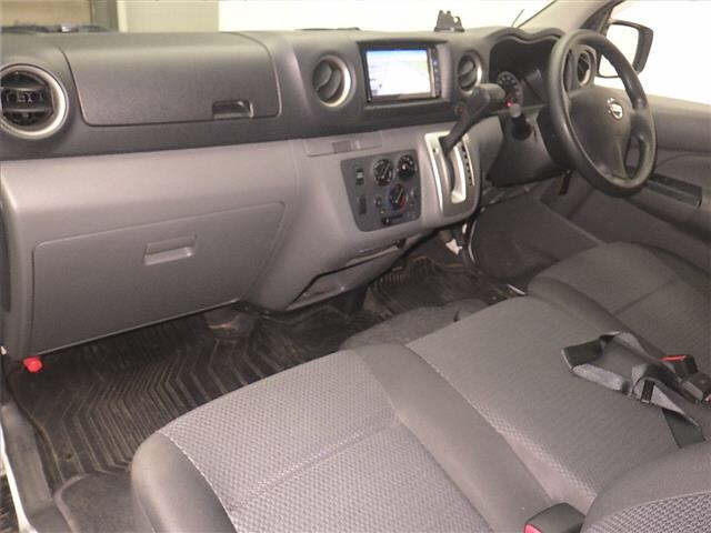 NISSAN CARAVAN VAN 2021