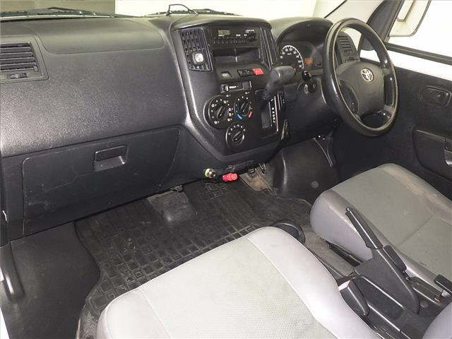 TOYOTA TOWN ACE VAN 2015