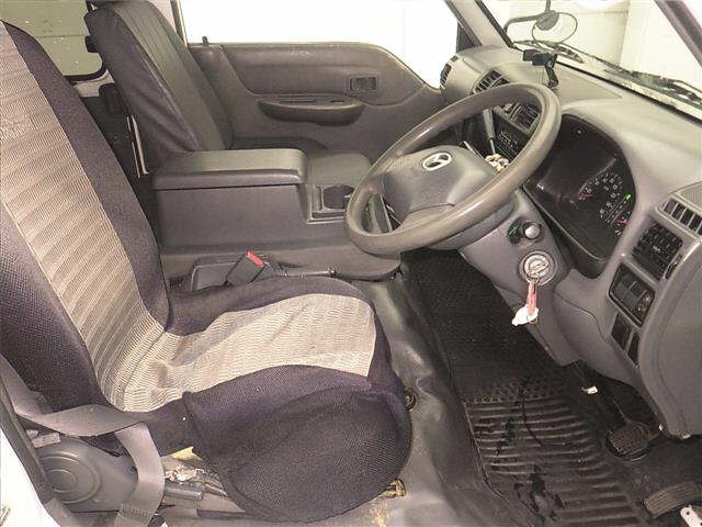 MAZDA BONGO VAN 2013