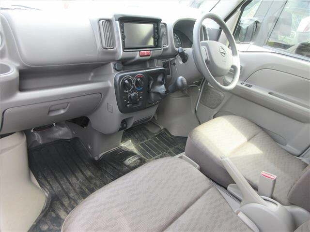 NISSAN CLIPPER VAN 2022