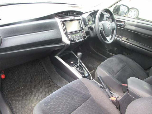 TOYOTA COROLLA FIELDER 2015