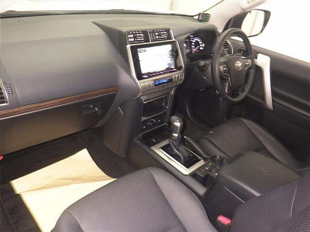 TOYOTA LAND CRUISER PRADO 2023