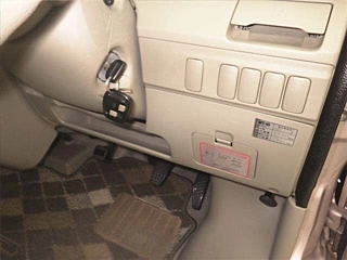 DAIHATSU ATRAI WAGON 2010