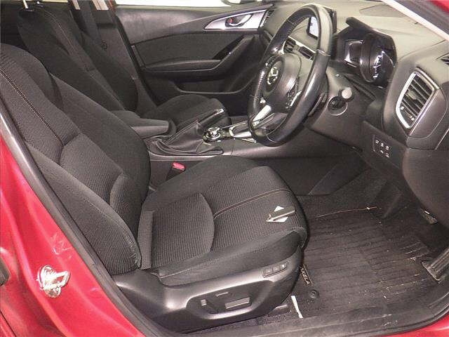 MAZDA AXELA 2018