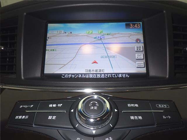 NISSAN ELGRAND 2010
