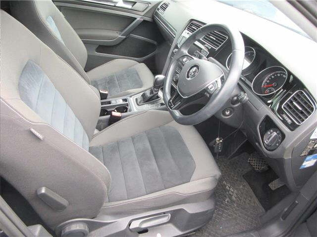 VOLKSWAGEN GOLF 2013