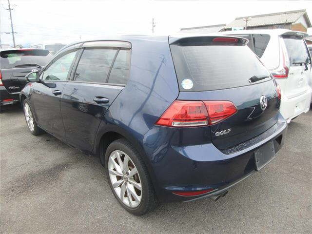 VOLKSWAGEN GOLF 2013