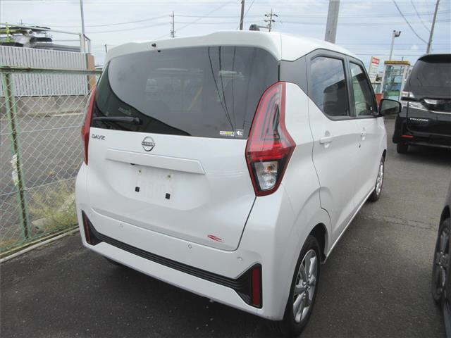 NISSAN DAYZ 2024