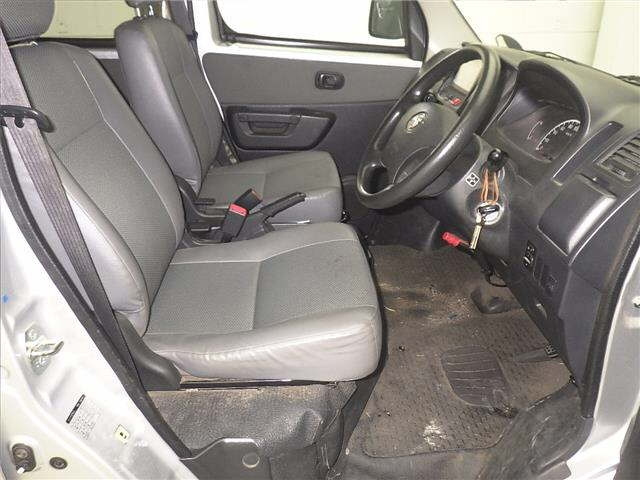 TOYOTA LITE ACE VAN 2016