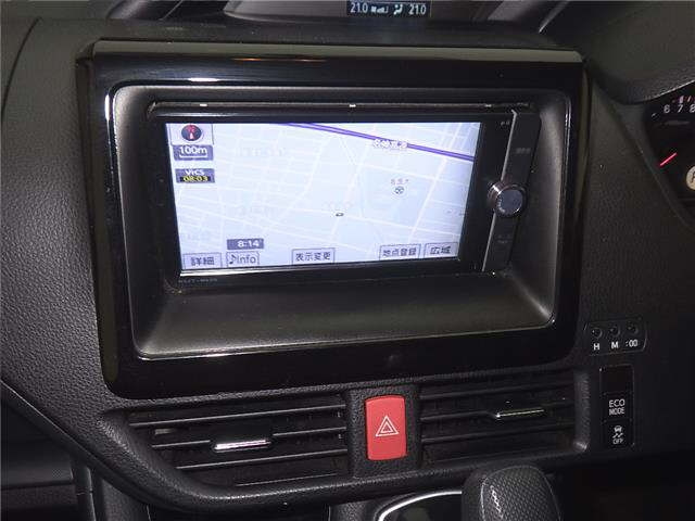 TOYOTA NOAH 2014