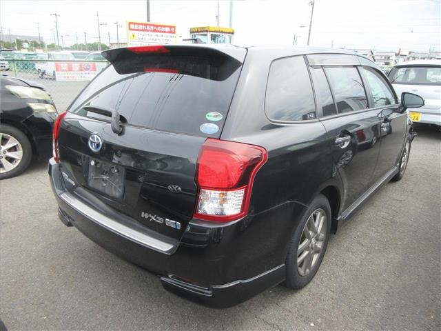 TOYOTA COROLLA FIELDER 2014