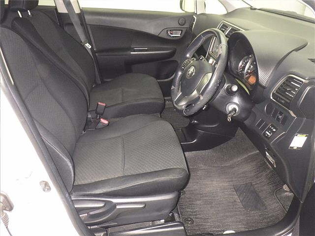 TOYOTA RACTIS 2013