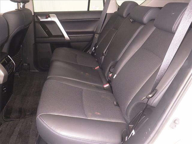 TOYOTA LAND CRUISER PRADO 2018