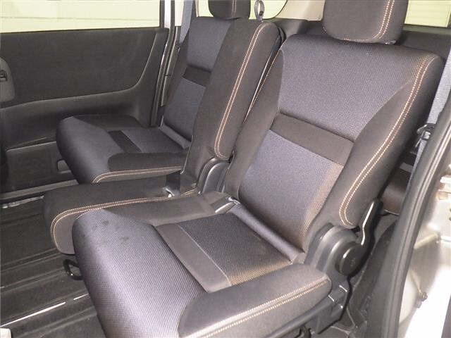NISSAN SERENA 2008