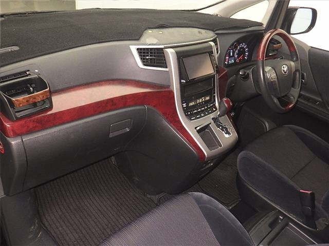TOYOTA VELLFIRE 2008