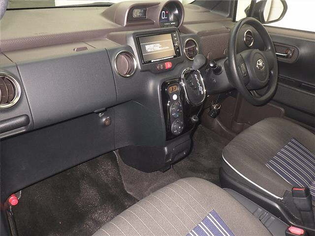 TOYOTA SPADE 2016