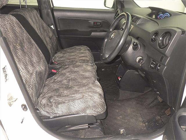 TOYOTA BB 2008