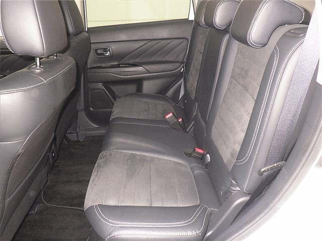 MITSUBISHI OUTLANDER PHEV 2018