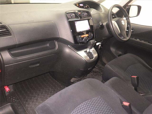 SUZUKI LANDY 2015