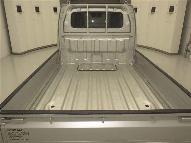 NISSAN CLIPPER TRUCK 2023