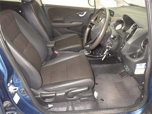 HONDA FIT SHUTTLE 2012