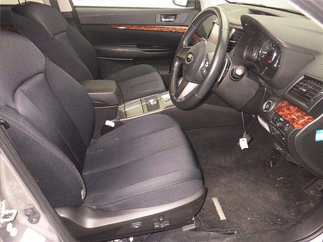SUBARU LEGACY 2010