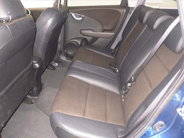 HONDA FIT SHUTTLE 2012