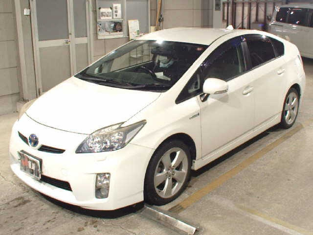 TOYOTA PRIUS 2010