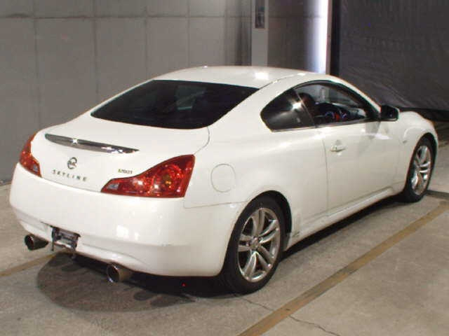 NISSAN SKYLINE 2009