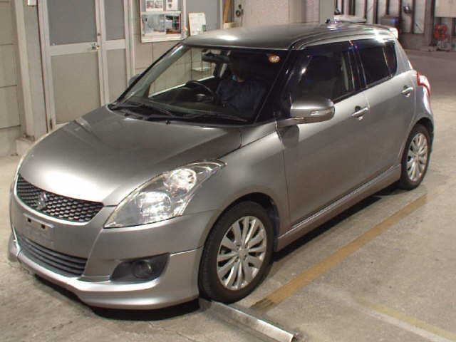 SUZUKI SWIFT 2012