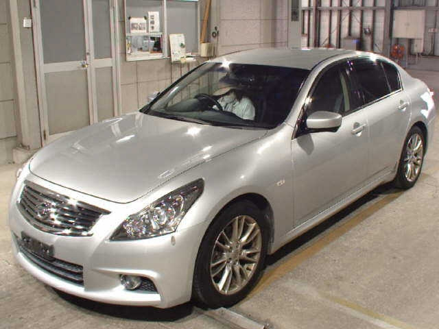 NISSAN SKYLINE 2013