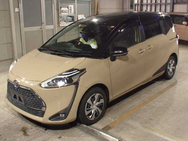 TOYOTA SIENTA 2022