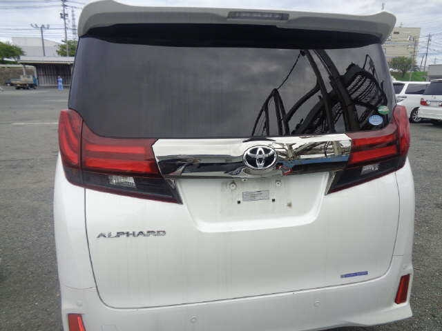 TOYOTA ALPHARD 2016