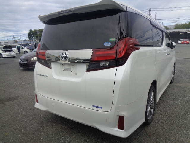 TOYOTA ALPHARD 2016