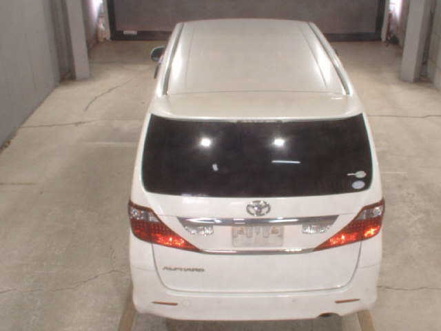 TOYOTA ALPHARD 2009