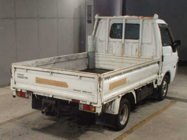 NISSAN VANETTE TRUCK 2013